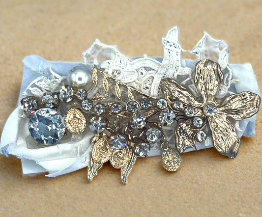 Wedding pin bridal