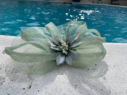 Light green fascinator